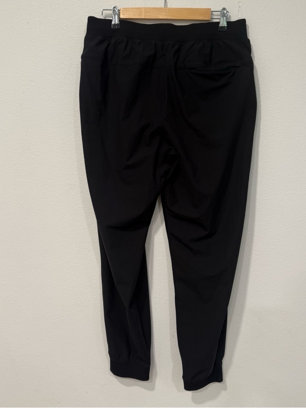 Lululemon Black ABC Joggers Men’s L - Picture 6 of 6
